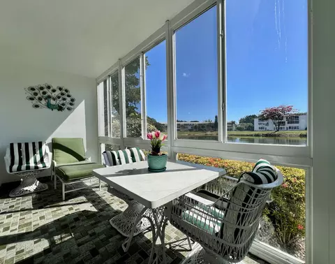 101 Wellington D, West Palm Beach, FL 33417