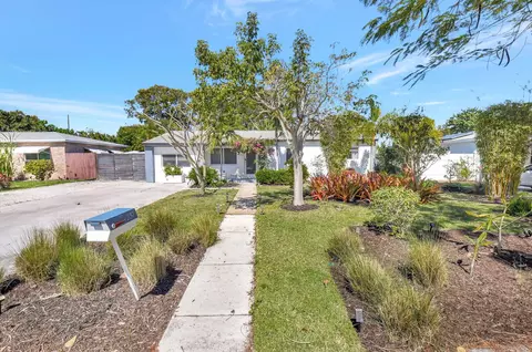 239 NE 20th St, Delray Beach, FL 33444