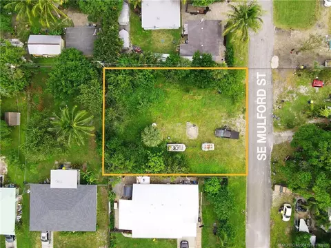 3599 SE Mulford St, Stuart, FL 34997