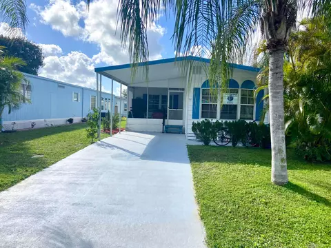 52 Camino Del Rio, Port Saint Lucie, FL 34952