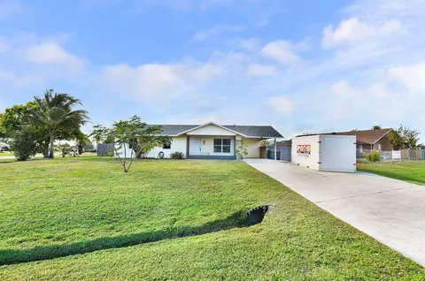 1236 SW Broadview St, Port Saint Lucie, FL 34983