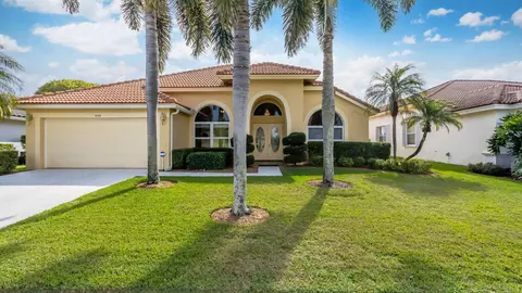 6160 Royal Birkdale Dr, Lake Worth, FL 33463