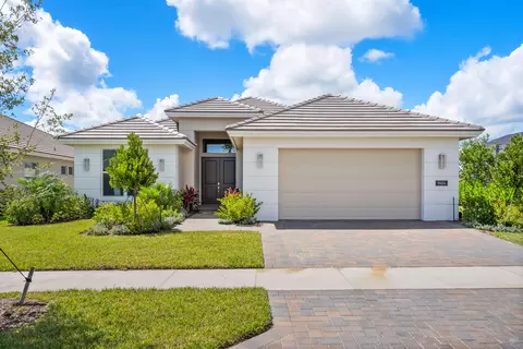 9404 SW Pinnacle Pl, Port Saint Lucie, FL 34987