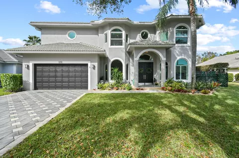 232 Sparrow Pt, Jupiter, FL 33458