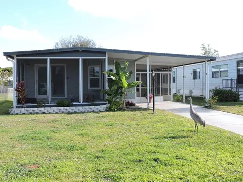 1302 Barefoot Cir, Barefoot Bay, FL 32976