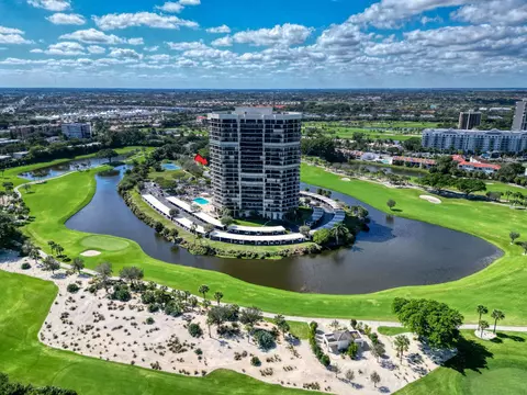 1900 Consulate Pl #1103, West Palm Beach, FL 33401