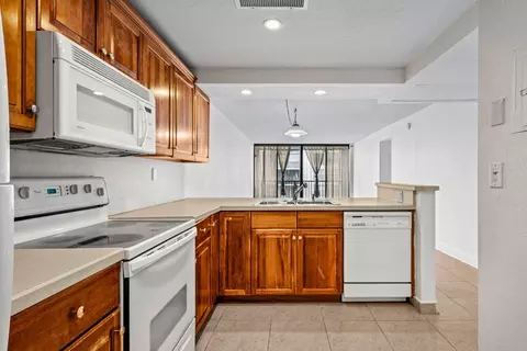 12 Royal Palm Way UNIT 405, Boca Raton, FL 33432