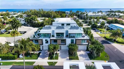 367 Venetian Dr, Delray Beach, FL 33483