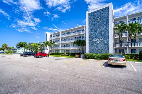 4019 Oakridge A #4019, Deerfield Beach, FL 33442