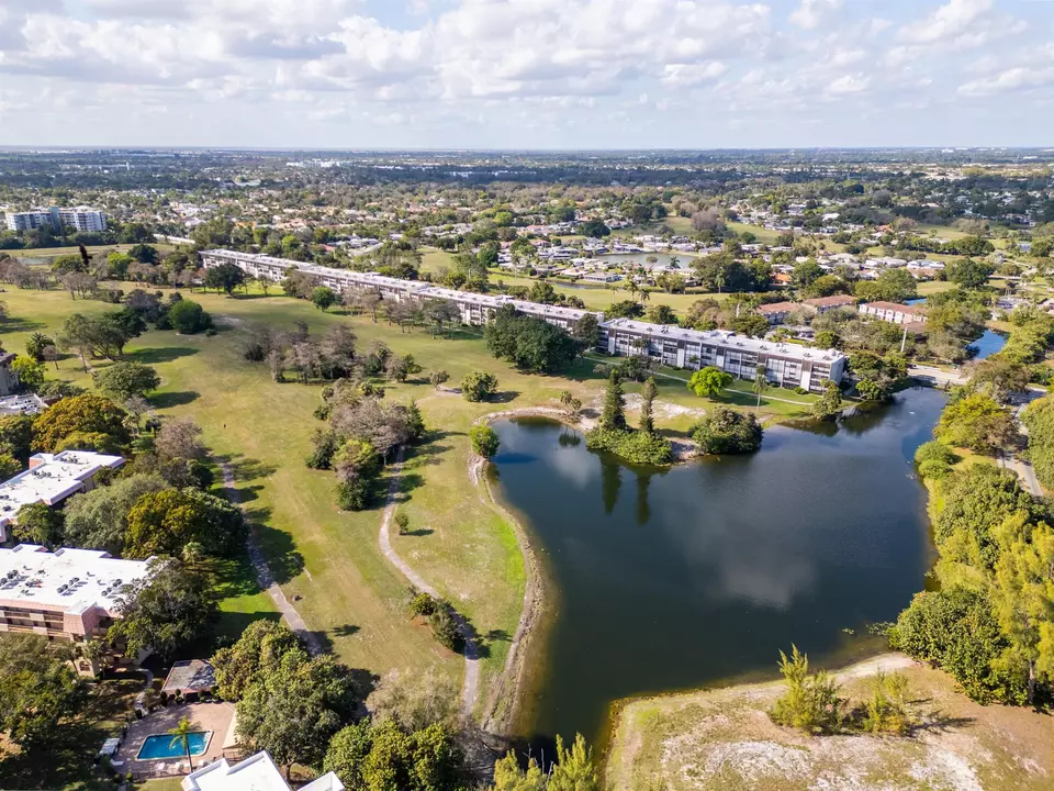 View/Area - 4174 Inverrary Dr #413, Lauderhill, FL 33319 photo 1 of 1