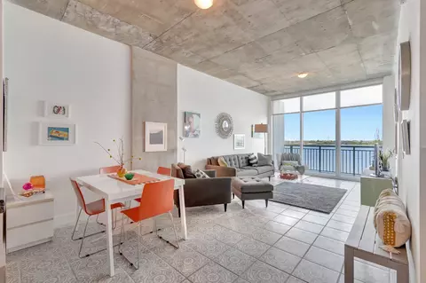 300 S Australian Ave #527, West Palm Beach, FL 33401