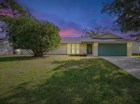 1673 SE Pleasantview St, Port Saint Lucie, FL 34983