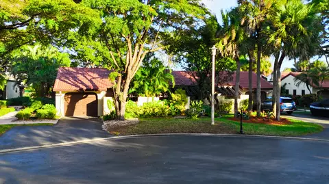 21696 Tall Palm #9-A, Boca Raton, FL 33433