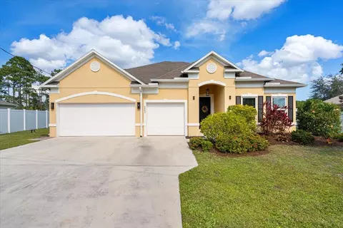 6483 NW Groveland, Port Saint Lucie, FL 34986