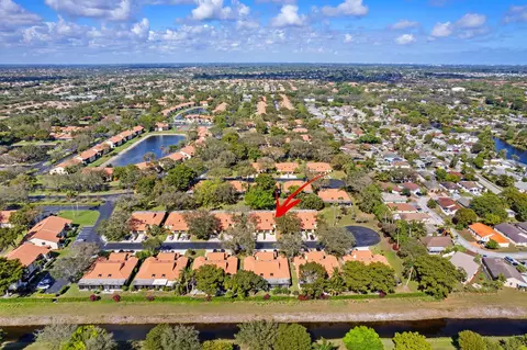5797 Brook Bound Ln #B, Boynton Beach, FL 33437