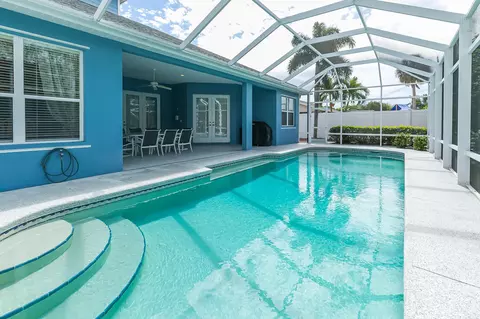 1902 SW Beekman St, Port Saint Lucie, FL 34953
