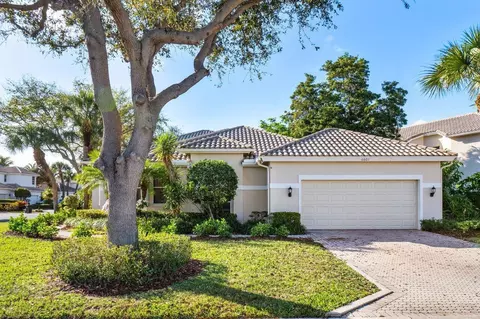 6601 NW 25th Ave, Boca Raton, FL 33496