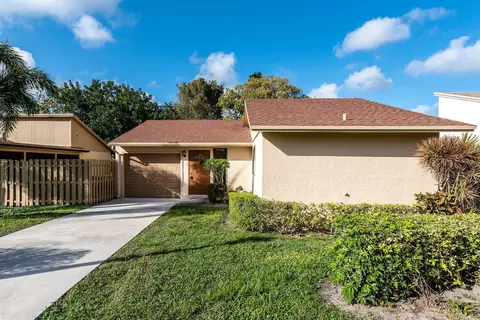 3115 NW 9th St, Delray Beach, FL 33445