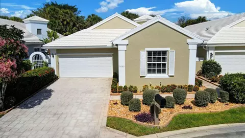 9083 Baybury Ln, West Palm Beach, FL 33411
