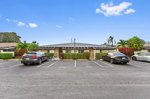 13735 Via Aurora #A, Delray Beach, FL 33484