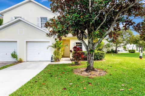 228 Foxtail Dr #H, Greenacres, FL 33415