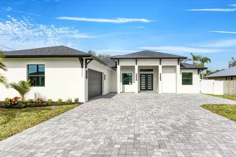 5641 NW Crocus Ave, Port Saint Lucie, FL 34986
