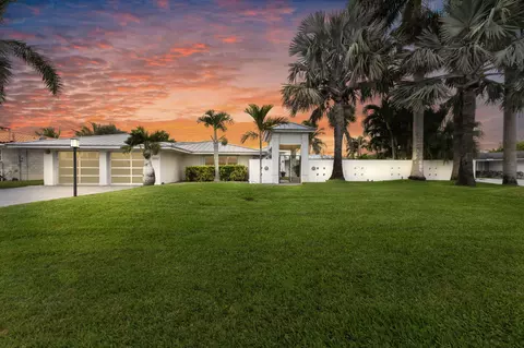 1562 Thumb Point Dr, Fort Pierce, FL 34949