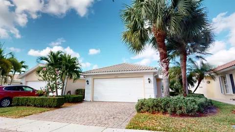 8165 Quito Pl, Wellington, FL 33414