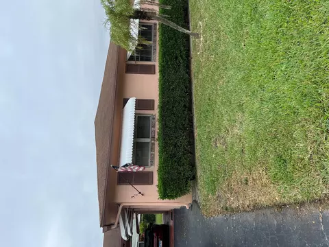 316 Flamingo Ln, Delray Beach, FL 33445