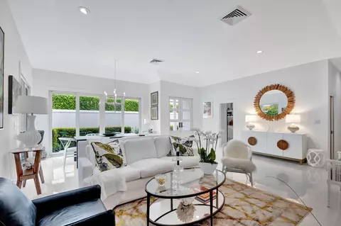 14515 Cypress Island Cir, Palm Beach Gardens, FL 33410