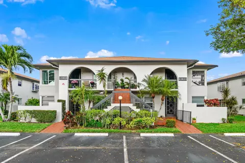 13833 Royal Palm Ct #A, Delray Beach, FL 33484