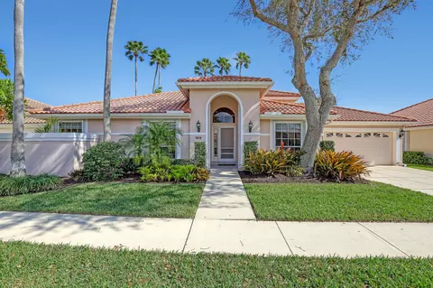 109 Eagleton Ln, Palm Beach Gardens, FL 33418
