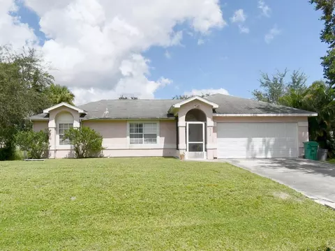 317 SW Buxton Ave, Port Saint Lucie, FL 34983