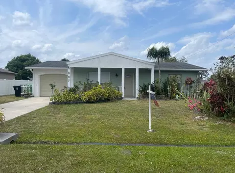 337 SE Husted Ter, Port Saint Lucie, FL 34983