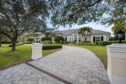 5775 Lady Luck Rd, Palm Beach Gardens, FL 33418