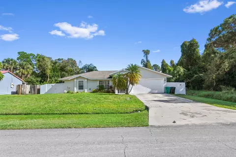 1757 SW Gemini Ln, Port Saint Lucie, FL 34984