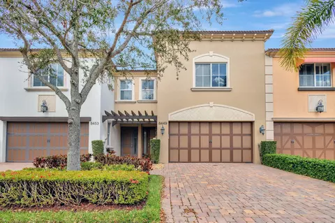 8449 Cocoplum Sound Ln, West Palm Beach, FL 33411