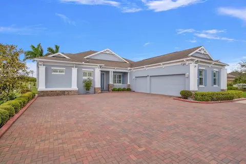 7273 E Village Sq, Vero Beach, FL 32966