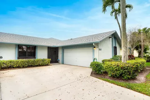 9142 SW 22nd St #F, Boca Raton, FL 33428