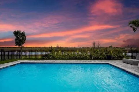 12614 Nautilus Cir, Palm Beach Gardens, FL 33412