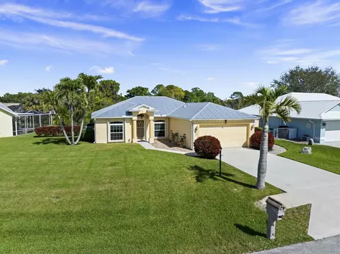 537 NE Pecos Way, Jensen Beach, FL 34957