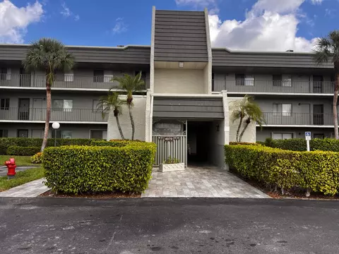 4070 Tivoli Ct #202, Lake Worth, FL 33467