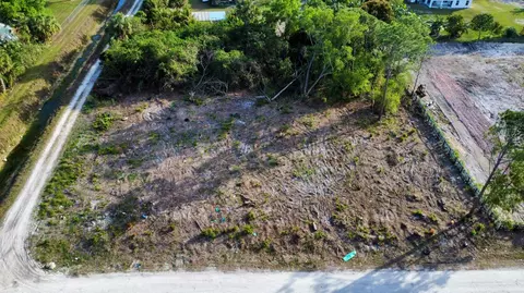 18768 49th St N, The Acreage, FL 33470