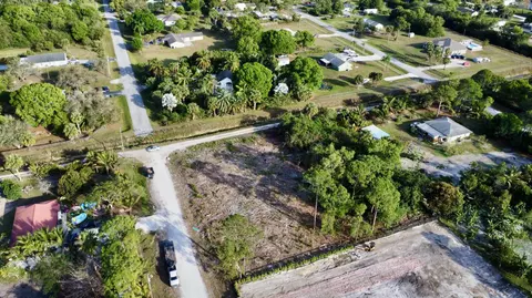 18768 49th N, The Acreage, FL 33470