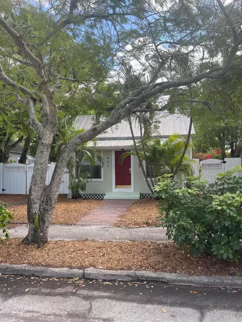 803 Citrus Ave, Fort Pierce, FL 34950