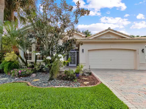7364 Tonga Ct, Boynton Beach, FL 33437
