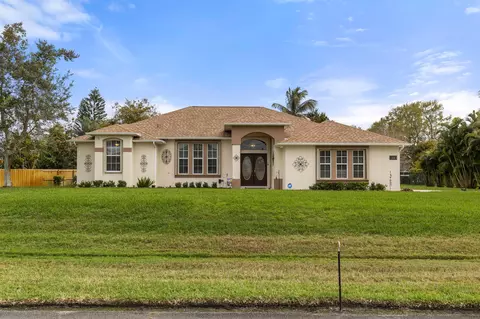 104 SW Lion Ln, Port Saint Lucie, FL 34953