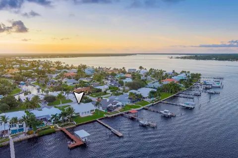 1270 SW Dyer Point Rd, Palm City, FL 34990