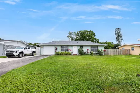 754 Altura St, Port Saint Lucie, FL 34952