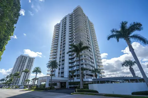 123 Lakeshore #745, North Palm Beach, FL 33408